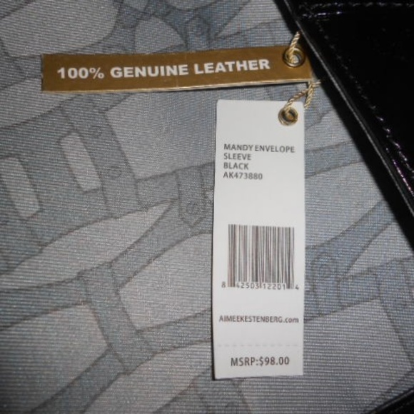 Aimee Kestenberg Mandy Black Patent Leather Sleeve - Picture 7 of 7